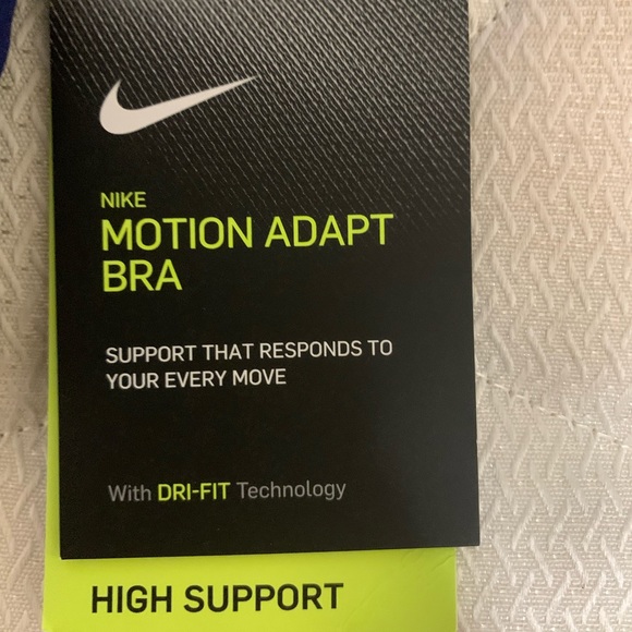Nike Motion Adapt Sports Bra - Picture 6 of 6